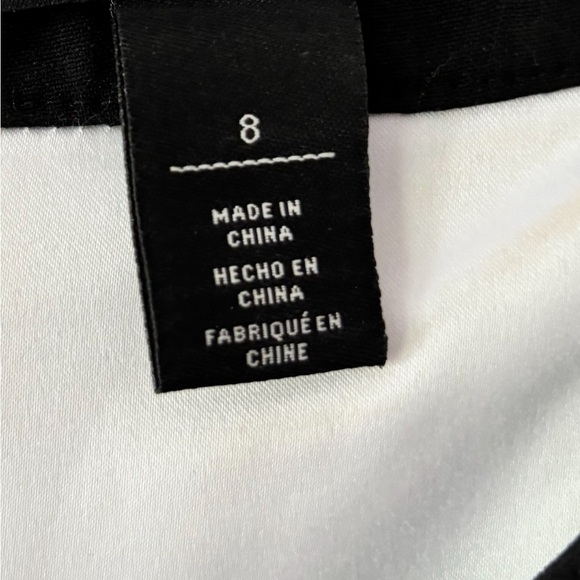 White House Black Market Dress - size 8 - Picture 3 of 4